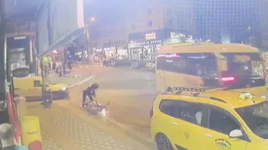 Sakar Silahlı Saldırgan Kamerada... Düşe Kalka Amaç Aldı İş Yerine Art Geriye Ateş Açtı