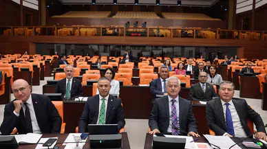 “İpe Sapa Salmaz Açıklamalar İle Ülke Ekonomisini Tarumar Ettiler”