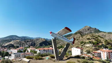 İskilip’in Simge Uçağı Yeniden Şehitlik’te