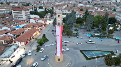 Saat Kulesi Çevresine Sosyal Tesis Yapılacak