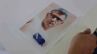 Atış Pozuyla Gündem Olan Yusuf Dikeç İmtihan Sorusu Oldu