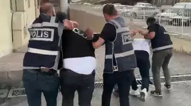 ’Dur’ İhtarına Uymayıp Kaçarken Polise Çarpan Şahıslar Yakalandı