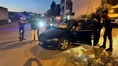 Esenyurt’ta Kontrol: Aranan Şahıslar Yakalandı, 1 Çalıntı Motosiklet Ele Geçirildi