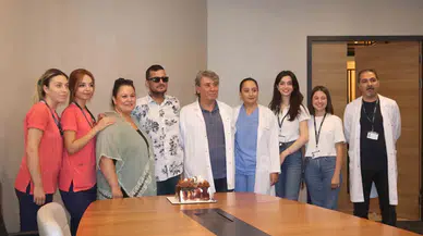 Evliliklerinin ve Naklin 2. Yıl Dönümünü Nikahları Kıyılan Hastanede Kutladılar
