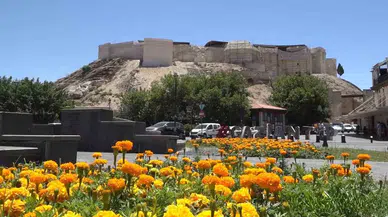 Gaziantep Kalesi’nin Onarımı 40 Derece Sıcağa Karşın Devam Ediyor
