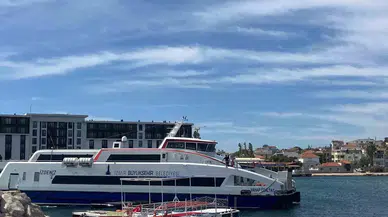 İzmir’de Deniz Seferlerine Fırtına Mahzuru