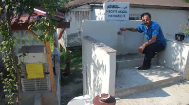 Konutundaki Buzdolabını Bahçesine Taşıyıp ‘Hayrata’ Dönüştürdü