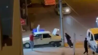 Konya’da Anne ve Kızı Sokak Ortasında Silahlı Hücuma Uğradı... O Anlar Kamerada