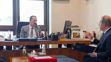 Sağlık-Sen İdaresi, Cumhurbaşkanlığı İdari İşler Başkanlığı İşçi ve Prensipler Genel Müdürü Bilal Şentürk’ü Ziyaret Etti