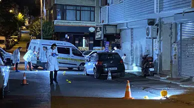 Sultangazi’de Olaylı Gece: Kuaföre Silah ve Patlayıcı Unsurla Saldırdılar