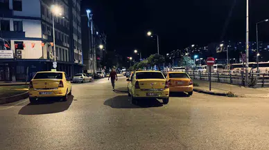Taksi Durağına Gizemli Telefon: "Abi Kaçın Duraktan, Bomba Var Patlayacak, Canınızı Kurtarın"