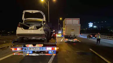 Tem Otoyolu’nda 3 Araçlı Zincirleme Trafik Kazası: 3 Yaralı