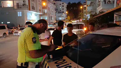 “Yaralı Yok Anlaşacağız” Dediler, Araçlardaki 4 Kişi Hastaneye Koştu