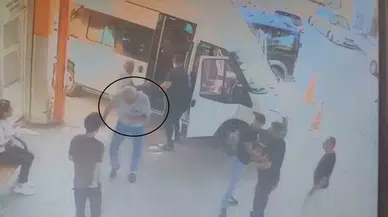 Yolcu, Minibüs Sürücüsünün Kulağını Isırarak Koparttı