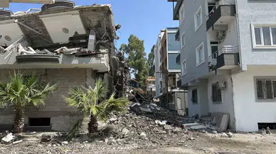 Yürekleri Ağza Getiren 5 Katlı Binanın Yıkımı Tamamlandı