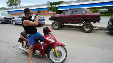 4x4 Off-Road’a Dönüştürülen Broadway, Dikkat Çekiyor