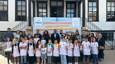 Çocuklar, Çantalarını Kendileri Hazırladı