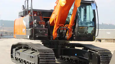 İl Özel İdaresi Makine Parkını Genişletiyor