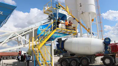 Sungurlu’da İkinci Beton Santrali Kuruldu