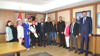 Yeni Üyelere Ruhsatları Verildi