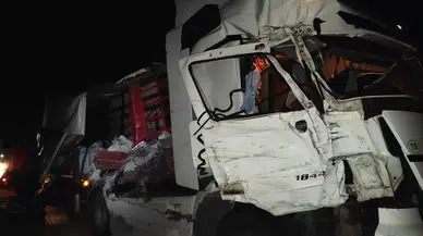 Yolcu Otobüsüne Çarptı: Bir Yaralı