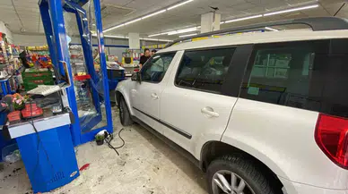 Araba Bim’e Daldı, Vatandaş Çekiliş Var Sandı