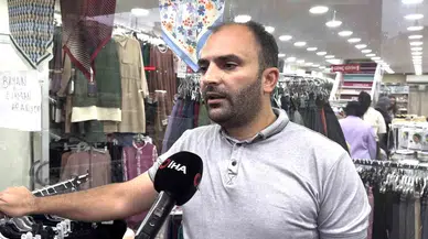 Arnavutköy’de Mağaza Önünde Sergilenen Eserleri Evvel Beğendi, Sonra Çaldı
