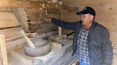 Artvin’de 300 Yıllık Su Değirmeni Kullanılmaya Devam Ediyor