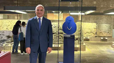 Bakan Ersoy: "Anadolu Kökenli Olan ve Müsaadesiz Yurtdışına Çıkarıldığı İspat Edilen Yapıtları Yüzde 100’e Yakın Muvaffakiyetle Ülkemize Getirmeyi Başarıyoruz"