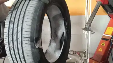 Batman’da Mahalle Lastikçisi Bayan Şoföre 20 Bin Lira Fiyat Çıkardı, Gerçek İse Bayide Ortaya Çıktı