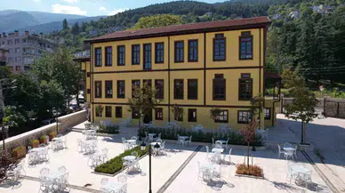 Bursa’da 168 Yıllık Tarihi Bina, Alev Alatlı Kent Niyet ve Sanat Merkezi Oldu