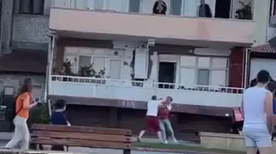 Bursa’da Konutunun Önüne Motosikletini Çeken Motokurye ile Bu türlü Hengame Ettiler