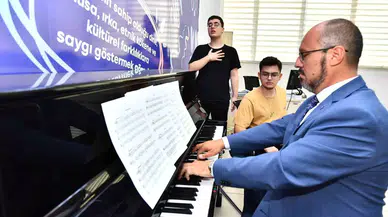 Büyükşehir’in Kursuna Katıldılar, Hayallerindeki Üniversiteyi Kazandılar