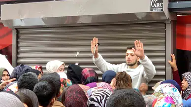 Karaman’da Her Eserin 100 Liradan Satışa Sunulduğu Mağaza Açılışında İzdiham Yaşandı