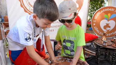 Menemen’de 3. Milletlerarası Çömlek Şenliği Başlıyor