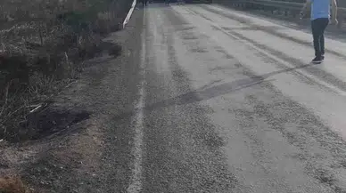 Personel Servisiyle Kamyon Çarpıştı: 3 Meyyit, 7 Yaralı