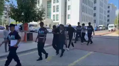 Tıpkı Bağa 1 Haftada 2 Sefer Giren Hırsızlar 100 Bin Liralık Üzüm Çaldı