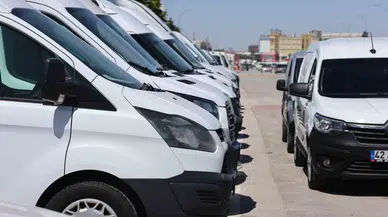 Yüksek Faizler Otomotiv Kesimine El Freni Çektirdi