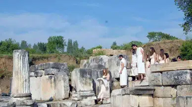 3 Bin 500 Yıl Evvelki Merasim Giysiler ile Lagina’dan Stratonikeia’ya Anahtar Taşınacak
