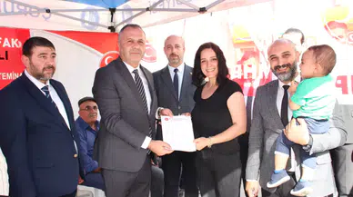 MHP’nin Üye Kayıt Standına Yoğun İlgi