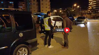 Polislerin Şüphelendiği Araçta Tüfek Ele Geçirildi