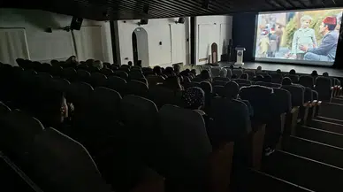 Tarihi Kışlada Sinema Keyfi