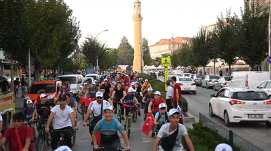 Çorum’da Hediyeli Bisiklet Turu