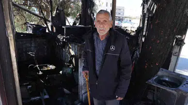 Depremzede Esnafın Prefabrik İş Yeri Alevlere Teslim Oldu