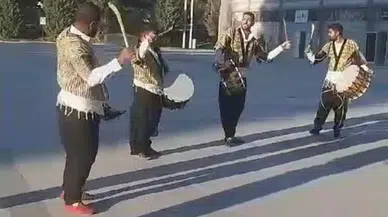 FETÖ Elebaşının Vefatını Davul-Zurna ile Kutladılar