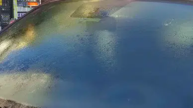 Göle’de Hava Sıcaklığı Eksi 6’ya Düştü, Araç Camları Buz Tuttu