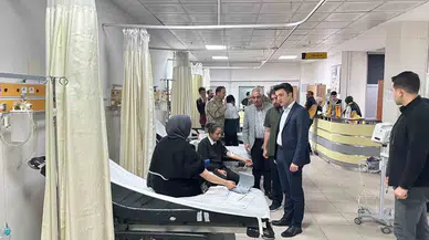 Horasan’da Öğrenci Servisi ile Kamyonet Çarpıştı: 8 Yaralı