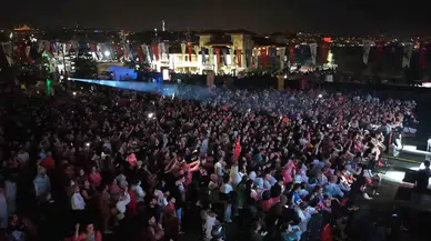 İstanbul’un Kurtuluşunun 101. Yıl Dönümü Beşiktaş Meydanı’nda Kutlandı