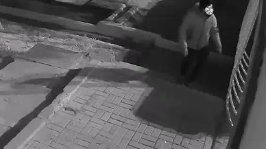 İzmir’de Akrabasını Öldürüp Kaçan Kuşkulu Tutuklandı