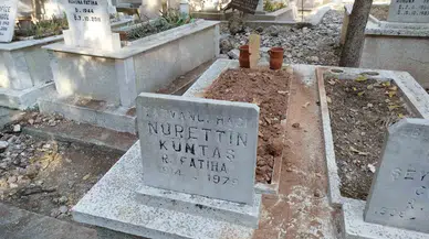 İzmir’de Şoke Eden Olay: "Mezardan Kimliği Bilinmeyen İki Kişinin Kemikleri Daha Çıktı"